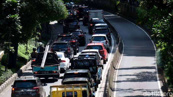 Anies Pamer Macet di Jakarta Turun, Begini Kondisi Lalin Pagi Ini Beberapa titik di kawasan Lebak Bulus, Arteri Pondok Indah, dan Simprug, Jakarta terpantau padat pada hari Rabu (2/3/2022) pukul 09.00 sampai 10.00 WIB.
