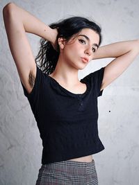 Viral Wanita Raup Rp 38,7 Juta Jual Bulu Tubuh, Tak Cukur Bulu ...