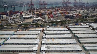 Foto Udara Ribuan Kontainer Tempat Isolasi Pasien COVID di Hong Kong