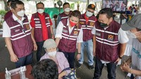Menurutnya, kegiatan ini mendukung percepatan vaksinasi. Sebelumnya KADIN Indonesia juga telah melaksanakan untuk vaksin dosis I dan II. Dan kali ini untuk vaksin booster menyasar masyarakat di wilayah setempat.