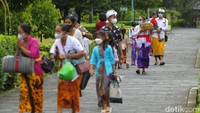 Upacara Tawur Agung Kesanga atau biasa disebut juga dengan upacara penyucian ini bertujuan agar para Bhuta tidak mengganggu umat manusia sehingga dapat hidup dengan harmonis.  