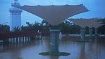 Masjid Agung Kesultanan Banten Tergenang Banjir