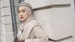 Gaya Mentereng Ririe Fairus Kerja Sambil Liburan di Paris