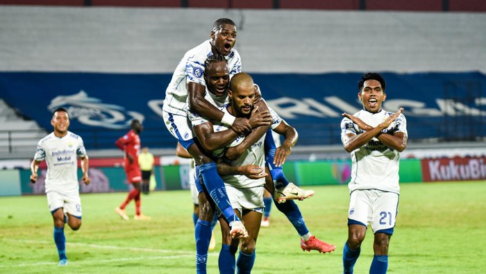 Selebrasi pemain Persib Bandung.