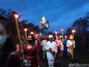Melihat Upacara Mecaru dan Pawai Ogoh-ogoh Jelang Nyepi di Boyolali