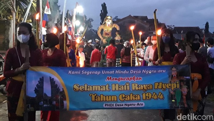 Umat Hindu di Kecamatan Banyudono menggelar arak-arakan ogoh-ogoh jelang Hari Raya Nyepi.