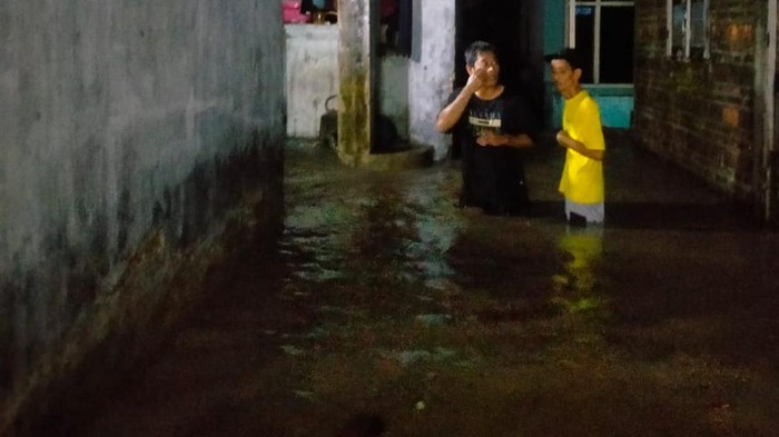 Banjir di Desa Tegalrejo Kecamatan Ceper, Kamis (3/3/2022) malam.
