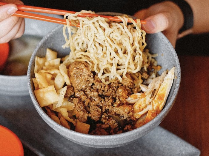 Ini 5 Bakmi Ayam Halal Kekinian di Jakarta yang Terkenal Enak