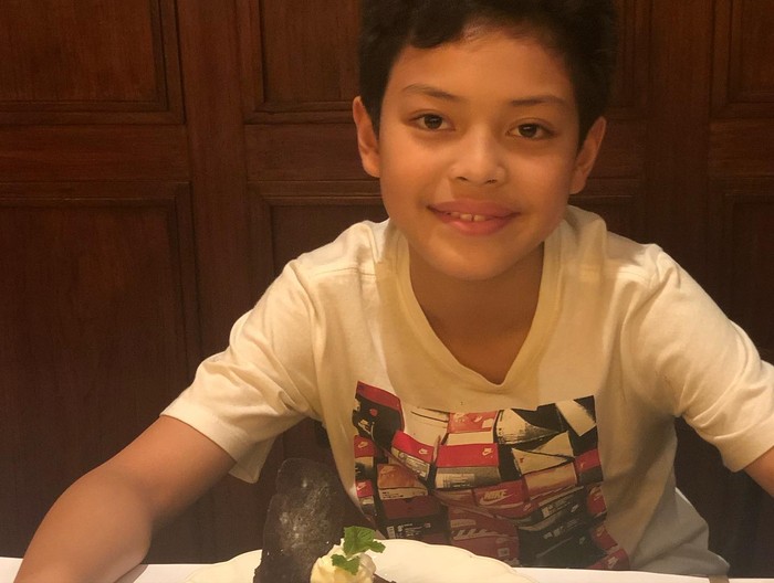 Keanu Massaid Saat Masak Nasgor hingga Jajan Es Krim