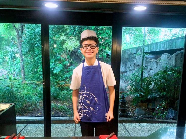 Ini Keseruan Keanu Massaid Saat Masak Nasgor hingga Jajan Es Krim