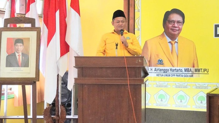 Ketua DPD Golkar Jawa Timur Sarmuji