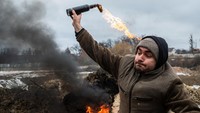 8 Hari sudah pasukan Rusia melakukan invansi ke wilayah Ukraina.