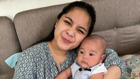 Kini sudah punya Rayyanza, Nagita Slavina sempat keguguran usai liburan. Foto: Instagram @raffinagita1717