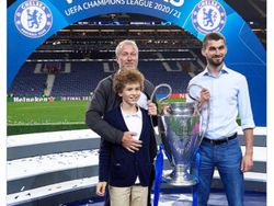 Meme Roman Abramovich Jual Chelsea: Terima Kasih Untuk Segalanya