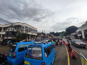 One Way Puncak Diakhiri, Lalin Arah Jakarta Tersendat
