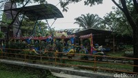detikcom sempat berbincang dengan sejumlah wisatawan di beberapa spot wisata di Puncak seperti Puncak Pass, Warpat, serta Taman Wisata Matahari. 
