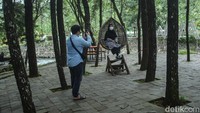Para wisatawan ini datang dari berbagai daerah, mulai dari Cikarang, Bogor, Tangerang, hingga Jakarta.