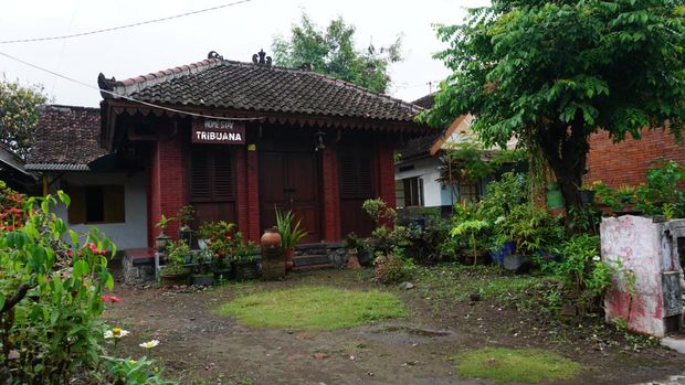 Tak Kalah dengan Desa Adat Bali, Mojokerto Punya Kampung Majapahit yang Eksotis