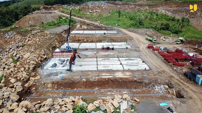 TPA Regional Mamitarang tengah dibangun di kawasan Minahasa Utara. Pembangunan TPA itu guna tingkatkan layanan sanitasi pada kawasan DPSP Manado-Bitung-Likupang
