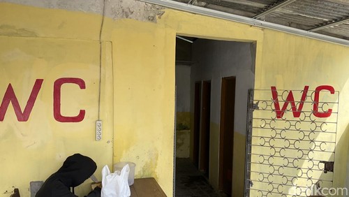 WC umum di Puncak