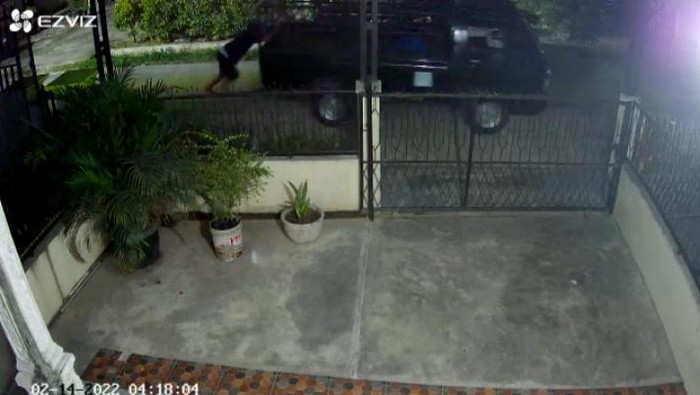 Aksi pencurian mobil pikap di Sumut yang terekam CCTV (Dok. Istimewa)