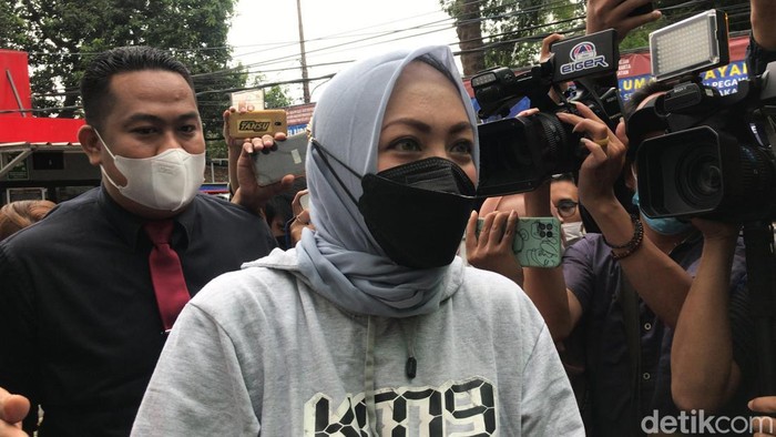 Angelina Sondkh datangi Bapas