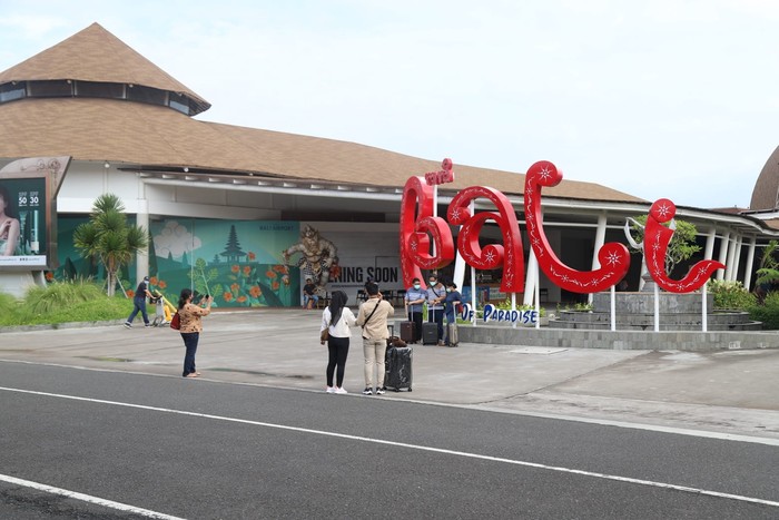 Bandara Internasional I Gusti Ngurah Rai Bali kembali dibuka pasca Hari Raya Nyepi