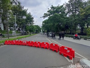 PA 212 Demo di Depan Kemenag, Jalan Lapangan Banteng Barat Ditutup
