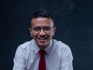 Sebut Perpanjangan Jabatan Presiden Gosip Politik, Faldo: Kita Taat Konstitusi