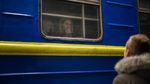 Getir Perpisahan Ribuan Keluarga di Stasiun Kyiv, Ukraina