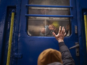 Pilu Dokter Ukraina Tak Bisa Evakuasi Semua Pasien Anak di Tengah Kepungan Bom