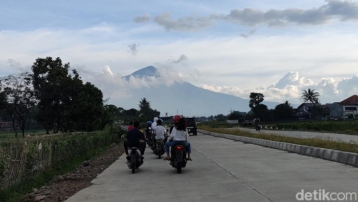 Jalan Ibrahim Ajie Garut.