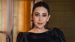 Potret Karisma Kapoor Tahun 1990-an dan 2022, Awet Muda Banget!