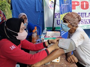 Warga Terdampak Pergerakan Tanah di Lebak Mulai Alami Batuk hingga Diare