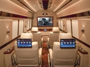 Modifikasi Interior Mercedes-Benz Sprinter Serasa Jet Pribadi