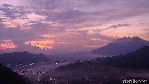 Pagi dan ngopi di Kintamani