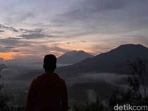 Info Cuaca Bali 4 November 2022: Bangli Berkabut, Gianyar Berawan