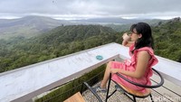 Traveler bisa standby di lokasi sejak pukul 05.00 WIB. Pilih bulan yang tepat, agar dapat sunrise yang sempurna. Hindari musim hujan karena biasanya matahari muncul malu-malu. (Andi Saputra/detikcom)