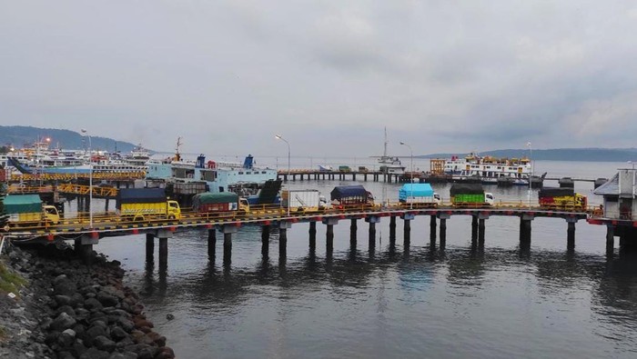 Pelabuhan Ketapang Banyuwangi