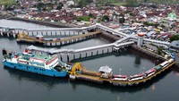 PT ASDP Indonesia Ferry (Persero)telah mengantisipasi lonjakan kendaraan di kedua lintasan tersebut, dengan menyiagakan armada secara maksimal dan pengaturan waktu berlayar. Untuk di Ketapang-Gilimanuk, ASDP mengoperasikan sekitar 28 unit kapal per harinya dari total 52 unit kapal yang disiagakan.