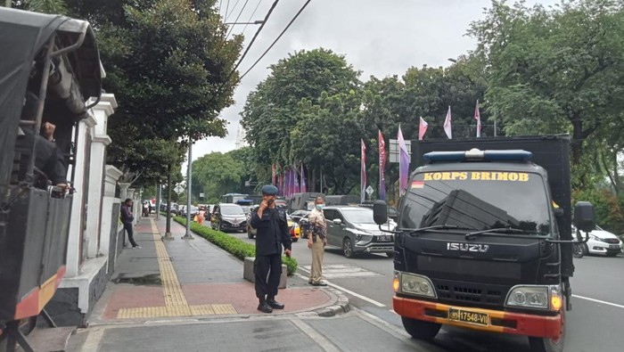 Persiapan pengamanan demo PA 212 di Kemenag RI