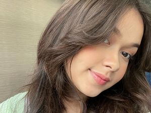 7 Potret Manisnya Senyuman Rebecca Klopper