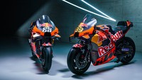 Red Bull KTM setia dengan livery warna hitam-oranye. Duet Brad Binder dan Miguel Oliveira akan menjalani musim kedua bekerja sama dalam satu tim di MotoGP. Foto: Dok. KTM