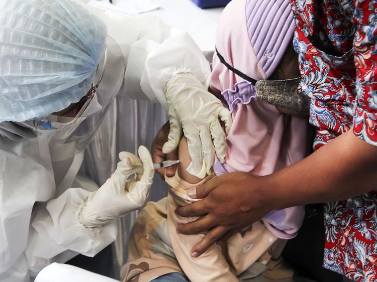 Vaksinasi Booster untuk Percepat Herd Immunity