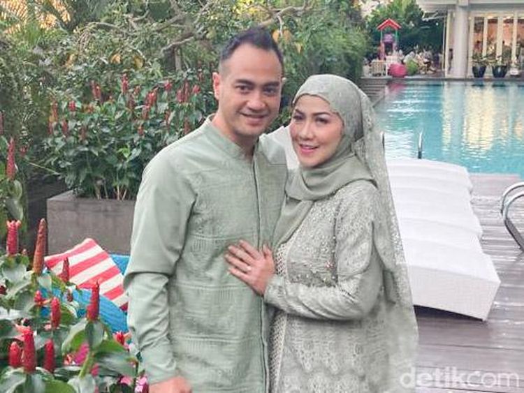 Ferry Irawan Minta Restu Orang Tua Venna Melinda