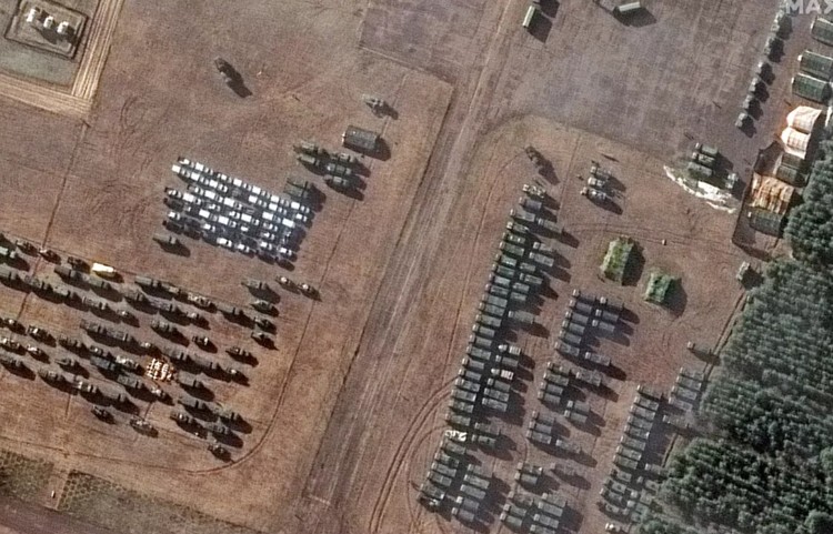 Foto satelit invasi Rusia-Ukraina Foto satelit invasi Rusia-Ukraina