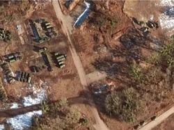 Invasi Rusia ke Ukraina dalam Foto Satelit