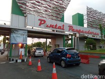 Ulah Oknum Diduga Bikin Tiket Masuk Palsu ke Pantai Pangandaran