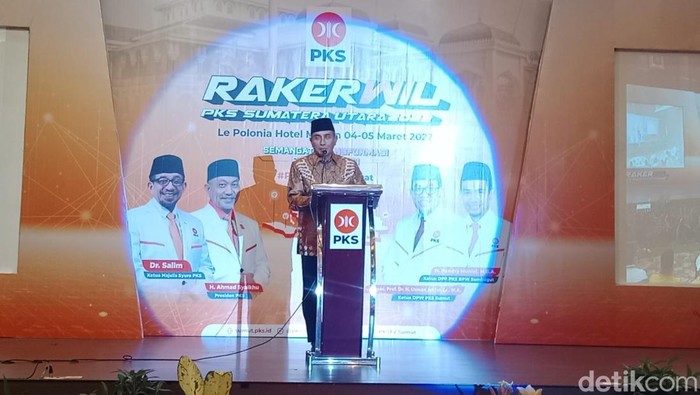 Gubsu Edy di Acara Rakerwil PKS Sumut