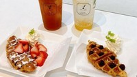Di Jepang ada beberapa kafe dengan konsep seperti ini yakni di Osaka bernama Yona Cartoon, dan satu di Kyoto bernama Ink Cafe. Semuanya mengusung konsep yang sama.  Foto: Twitter @auki999